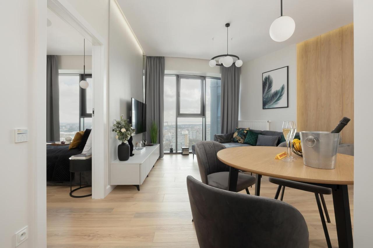 Hanza Moreno Rent Apartment